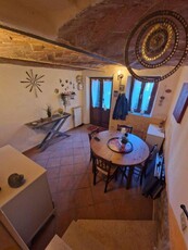 Casa indipendente in vendita a Montecatini Terme