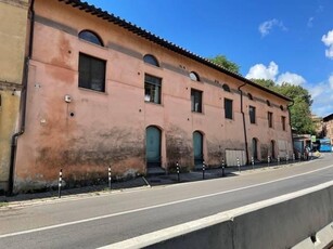 Negozio in vendita a Siena