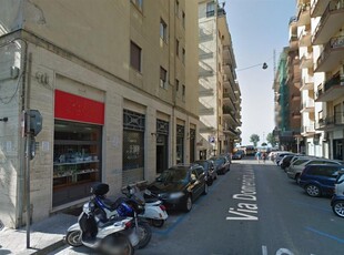 Negozio / Locale in affitto a Salerno - Zona: Centro
