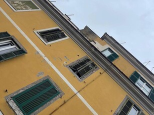 Palazzina commerciale in vendita a Roma