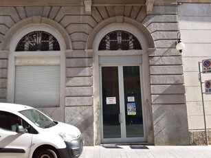 Ufficio condiviso in vendita a Novara