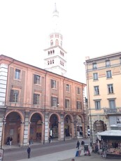 Ufficio / Studio in affitto a Modena - Zona: Centro storico