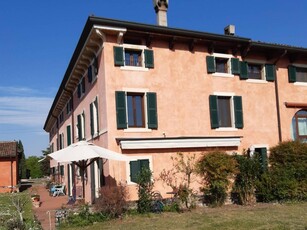 Villa a schiera in vendita a Verona