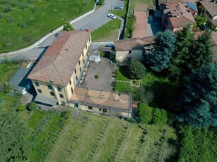 Villa in vendita a Monticelli Brusati