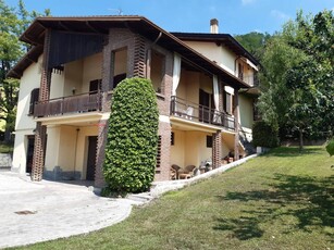 Villa in vendita a Ponte Dell'Olio