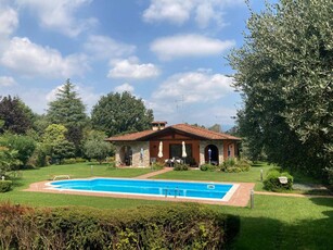 Villa in vendita a Soiano Del Lago