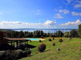 Villa in vendita a Trevignano Romano