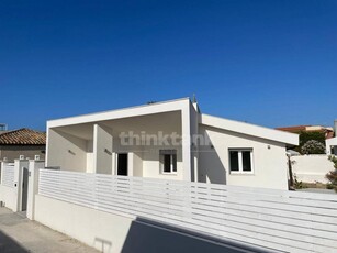 villa indipendente in vendita a Ispica