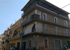 Casa singola in Via Liberta' a Lentini