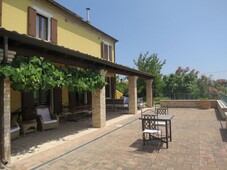 Villa in affitto Ascoli piceno