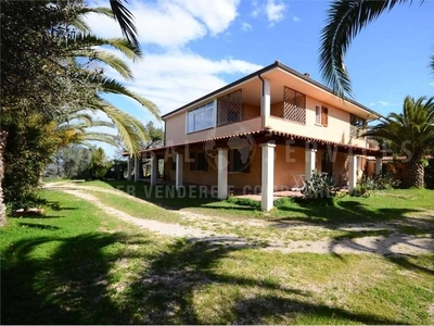 Prestigiosa villa di 288 mq in vendita, Loc. Carrabuffas, Alghero, Sardegna