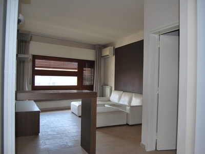 Appartamento a Pistoia, 5 locali, 2 bagni, 130 m², 3° piano, terrazzo