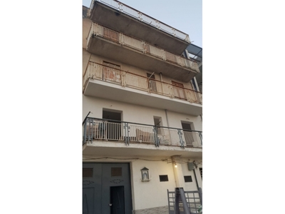 Appartamento in Via Eraclea Minoa, Misilmeri, 2 bagni, con box, 90 m²