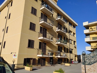 Appartamento in Viale Regione Siciliana S.E. 2058, Palermo, 7 locali