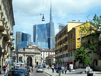Bilocale in Corso Giuseppe Garibaldi, Milano, 1 bagno, arredato, 55 m²