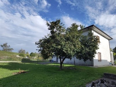 Casa indipendente in Via Bardelle 209/A, San Benedetto Po, 10 locali