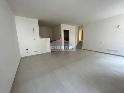 Monolocale in Via GRAMSCI, Carpi, 1 bagno, 40 m², 1° piano in vendita