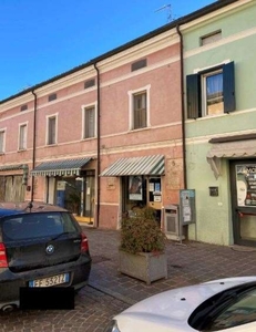 Palazzo in Via marconi 59, Curtatone, 6 locali, 180 m² in vendita