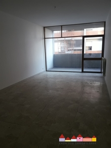 Quadrilocale a Carrara, 1 bagno, 95 m², classe energetica G in vendita