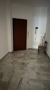 Quadrilocale a Carrara, 100 m², 4° piano, ascensore, da ristrutturare
