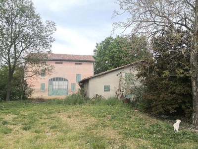 Rustico in Via Bosco 26, San Prospero, 8 locali, 2 bagni, garage
