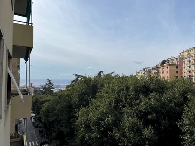 Vendita Appartamento Via Paleocapa, Genova