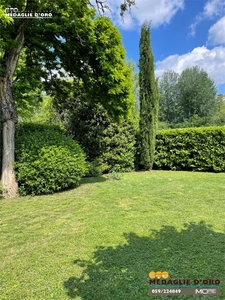 Villa a schiera in Ad.ze via del Sagittario, Modena, 6 locali, 3 bagni