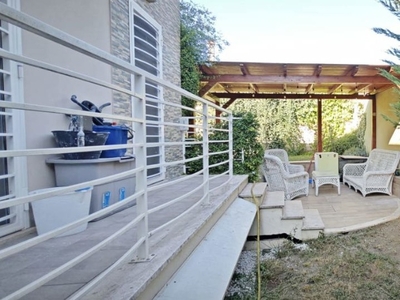 Villa a schiera in Via casal lumbroso 158, Roma, 4 locali, 90 m²