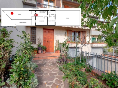 Villa a schiera in Via Indipendenza, Poggio a Caiano, 6 locali, 142 m²