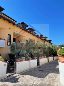 Villa a schiera in Viale spagna, Villaricca, 4 locali, 3 bagni, 210 m²