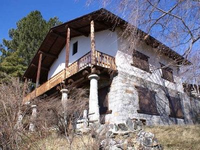 Villa bifamiliare in vendita a Challand-Saint-Anselme