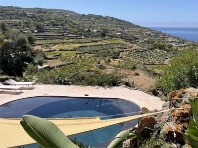 Villa in Madonna delle grazie, Pantelleria, 10 locali, 4 bagni, garage
