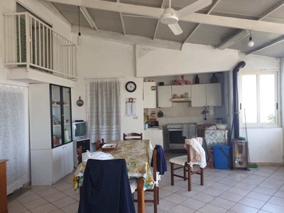 Villa in Via P.G 11, Monreale, 5 locali, 70 m², multilivello