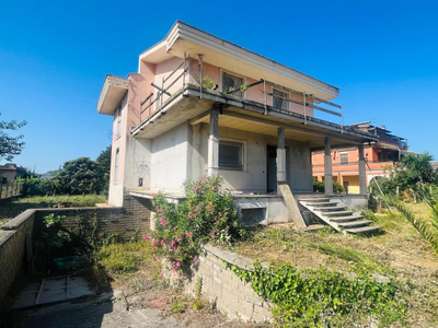 Villa nuova a Aprilia - Villa ristrutturata Aprilia