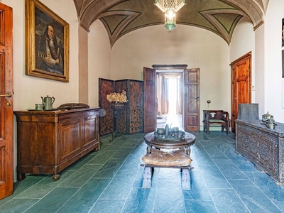 Villa singola in Via Castello, Pomarance, 16 locali, 6 bagni, 800 m²