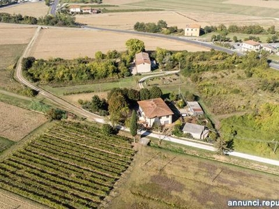 Ville, villette, terratetti Bientina cucina: Cucinotto,