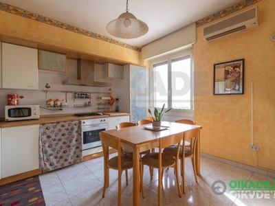 Appartamento in vendita a Cagliari viale Monastir, 30