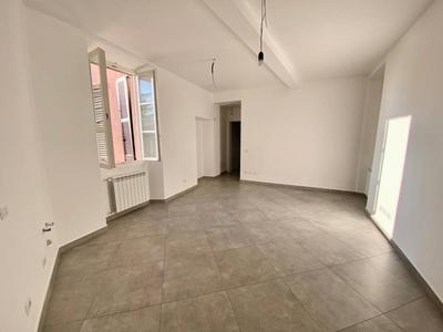 Appartamento in vendita a Villa Guardia via Giuseppe Mazzini