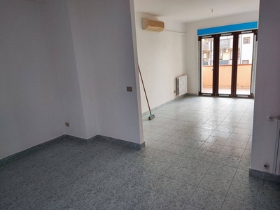 Appartamento in in vendita da privato a Sassari via Mario Cordella, 29