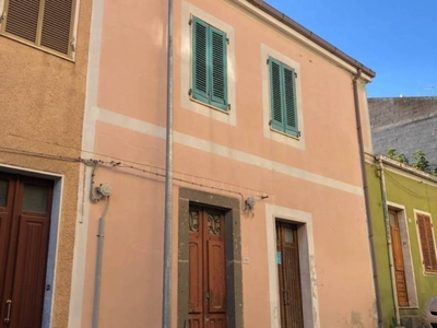 Villa in in vendita da privato a Ittiri via Camillo Benso di Cavour, 196