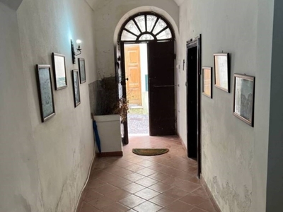 Villa in in vendita da privato a Osilo via Sanna Tolu, 38