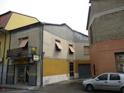 Appartamento in Vendita in Via Giacomo Puccini a Frosinone