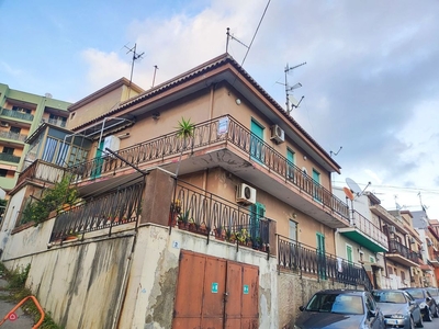 Appartamento in Vendita in Via Polveriera 23 a Messina