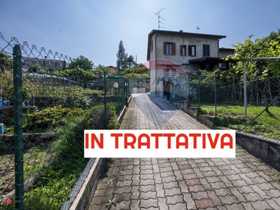 Appartamento in Vendita in Via Quarnero 25 a Varese