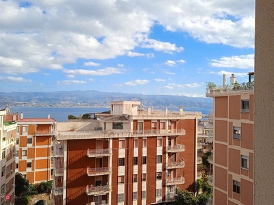 Appartamento in Vendita in Viale Regina Margherita 59 a Messina