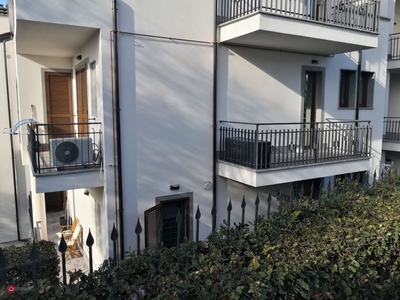 Appartamento in Vendita in Viale Trieste a Viterbo