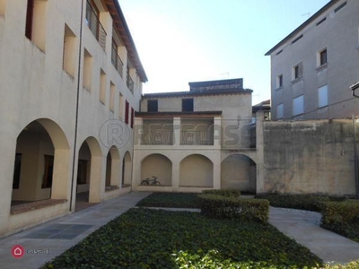 Garage/Posto auto in Vendita in a Bassano del Grappa