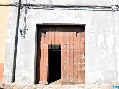 Garage/Posto auto in Vendita in a Latiano