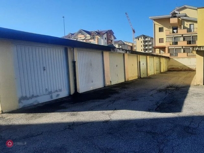 Garage/Posto auto in Vendita in Via Avogadro 17 a Nichelino