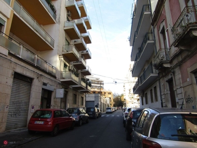 Negozio/Locale commerciale in Vendita in a Catania
